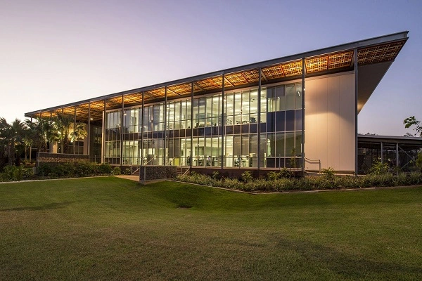 Charles Darwin University