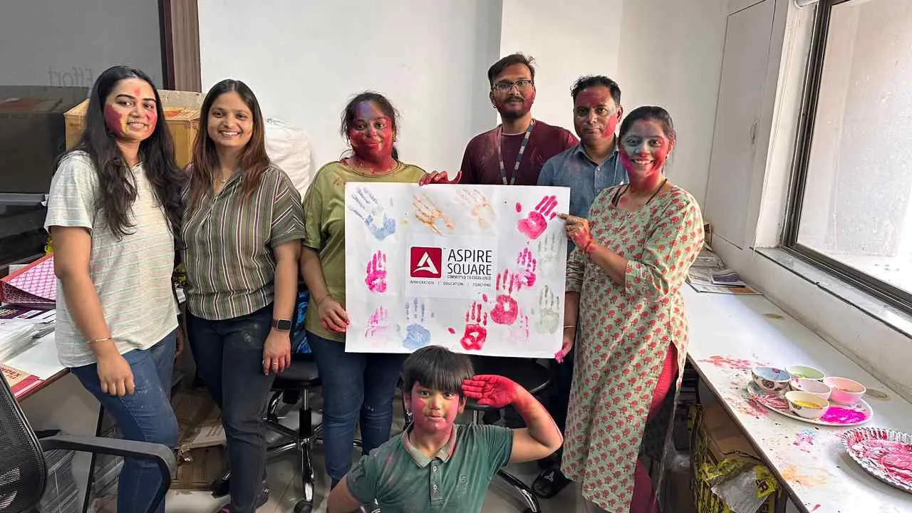 Holi 2024